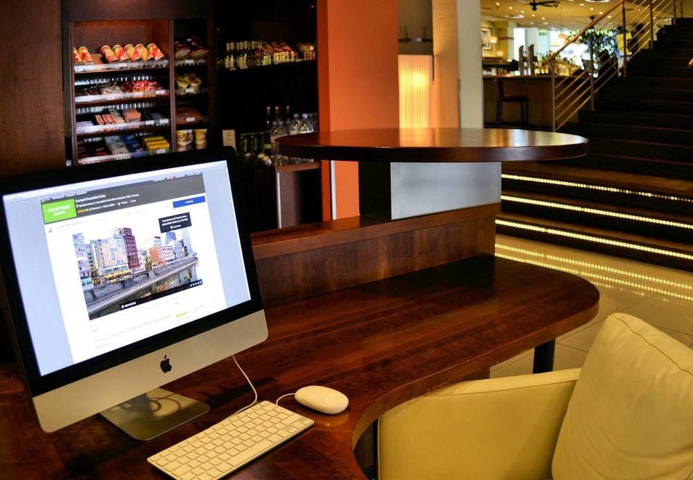 Courtyard By Marriott Duesseldorf Hafen Hotel Екстериор снимка