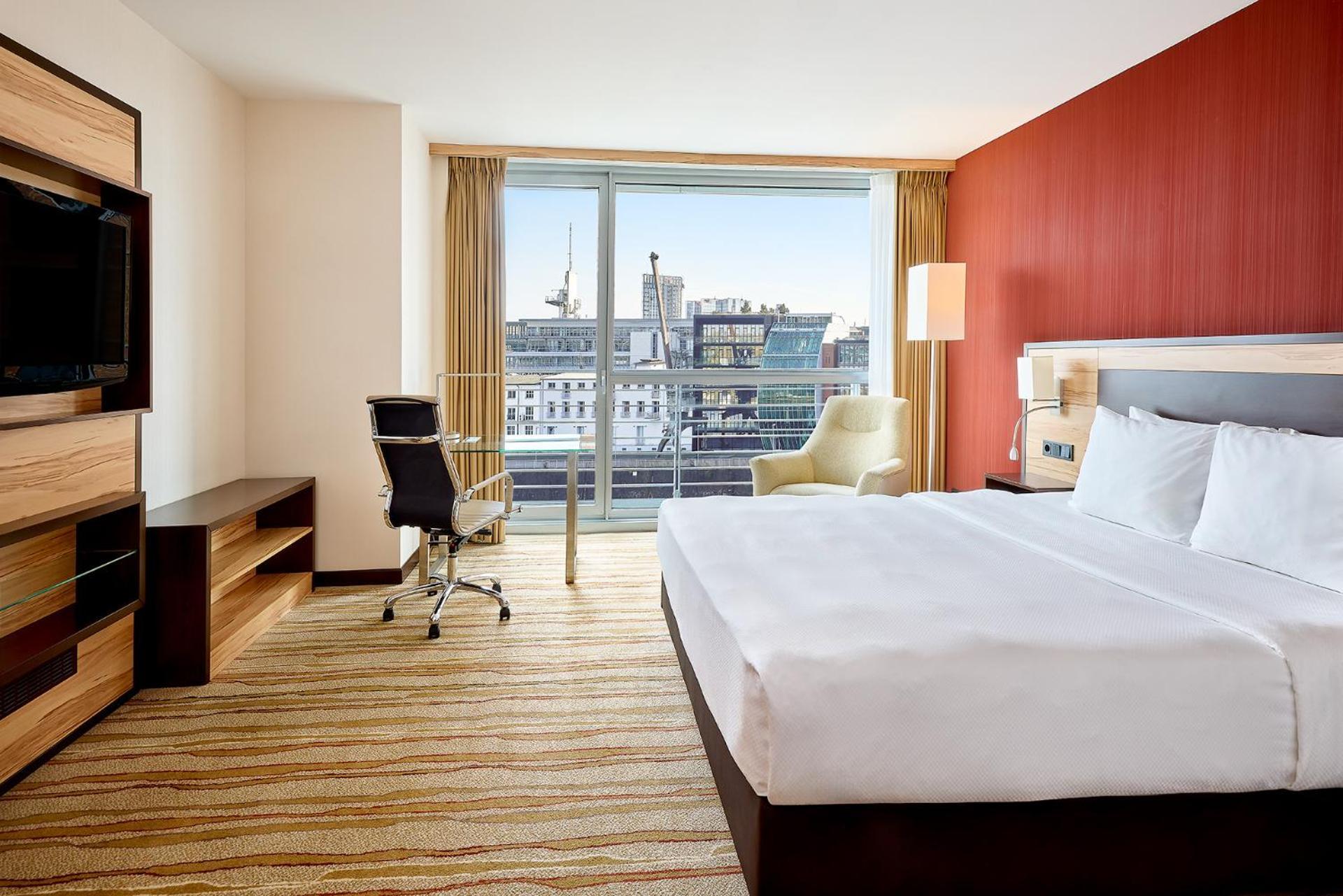Courtyard By Marriott Duesseldorf Hafen Hotel Екстериор снимка