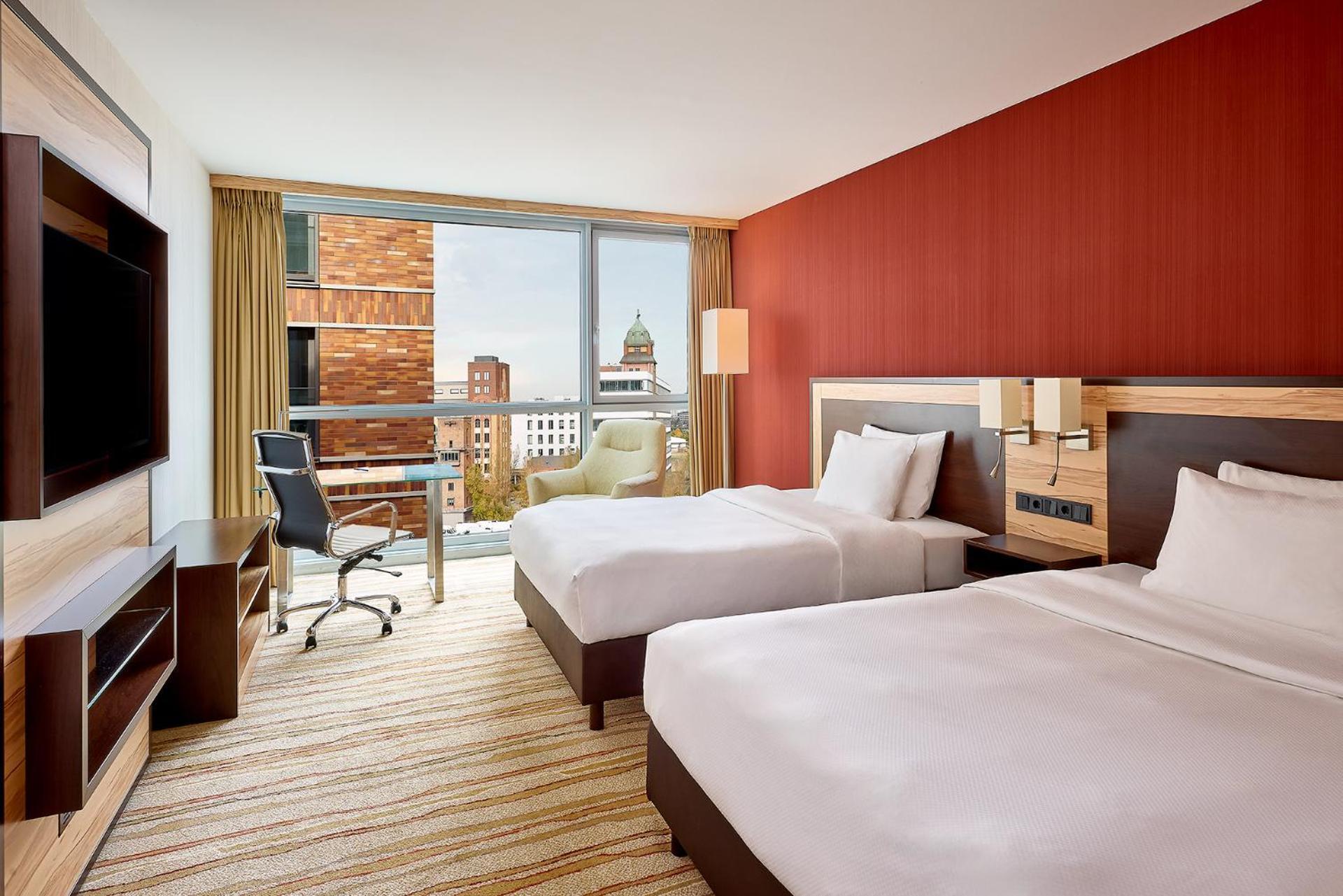 Courtyard By Marriott Duesseldorf Hafen Hotel Екстериор снимка